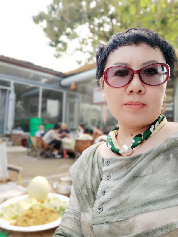 初见的第一张照片--济南闪婚服务中心